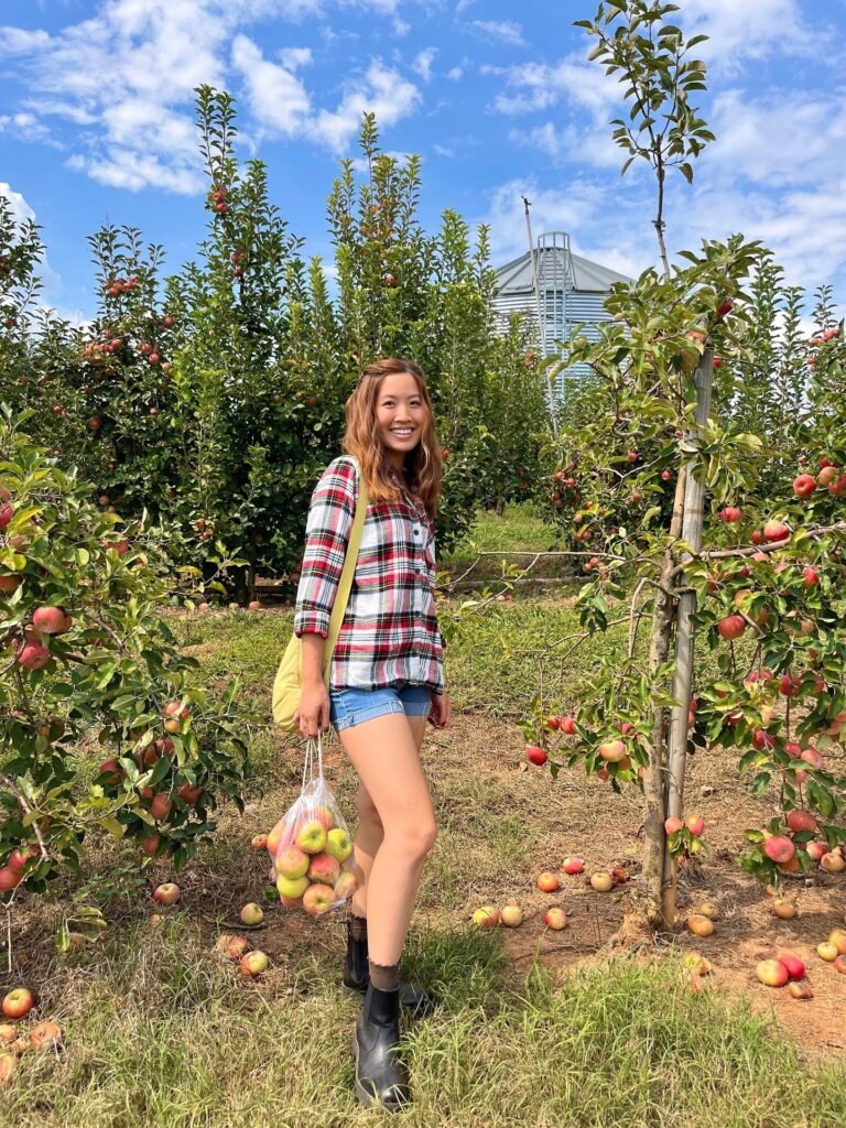 Apple picking outfits