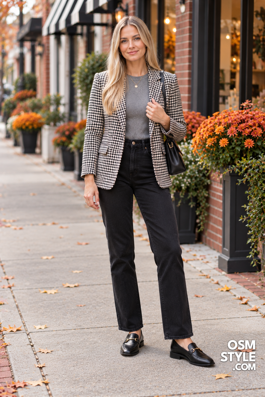 13.Houndstooth Blazer With Black Jeans